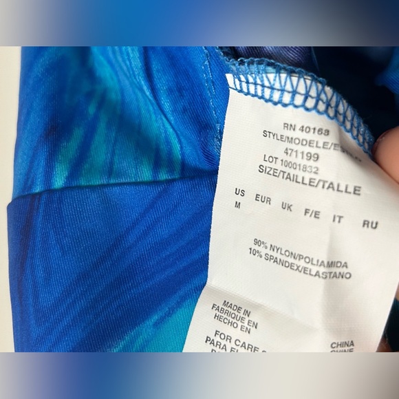 Miraclesuit Coverup- Blue and White Swirl - Picture 6 of 7